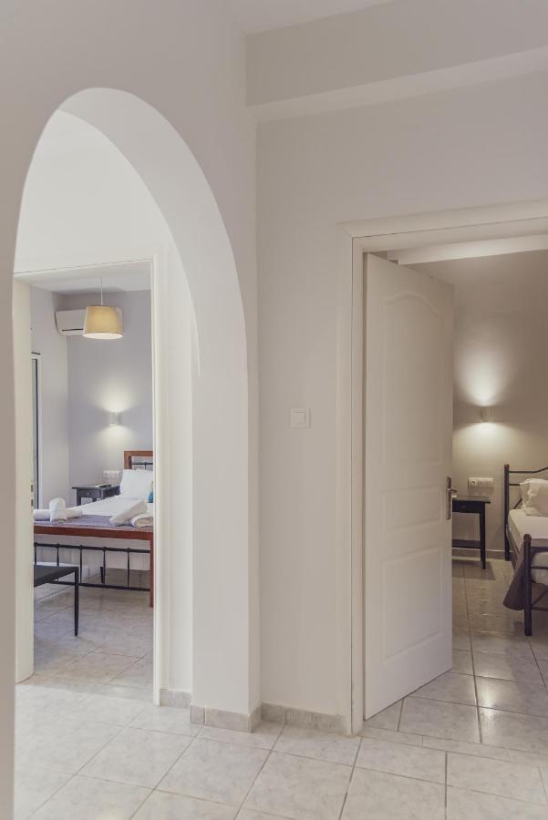 Maria Olga Apartments Benitses  Dış mekan fotoğraf