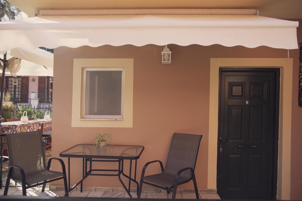 Maria Olga Apartments Benitses  Dış mekan fotoğraf